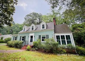 202 Mistletoe Dr - Photo 1 of 1