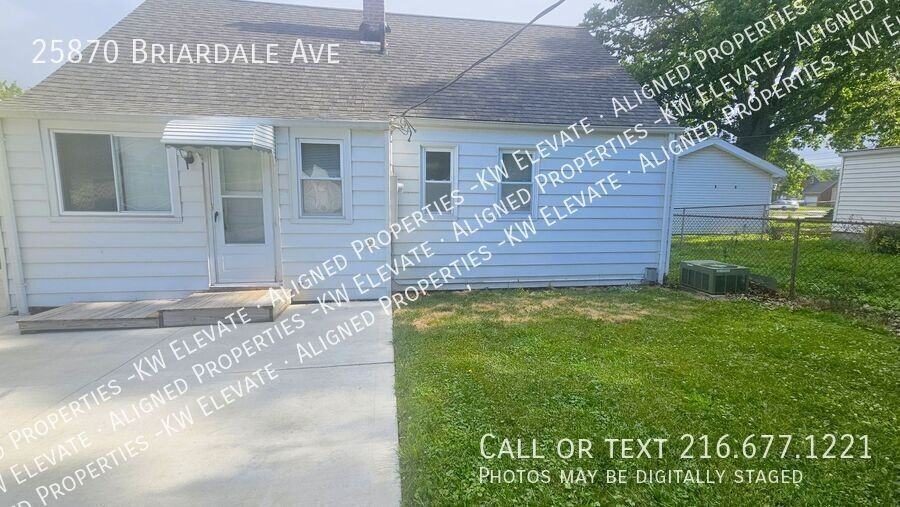 25870 Briardale Ave - Photo 3 of 28
