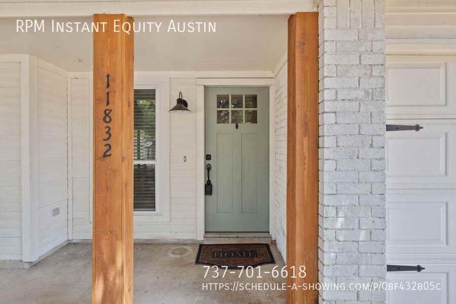11832 Tobler Trl - Photo 3 of 31