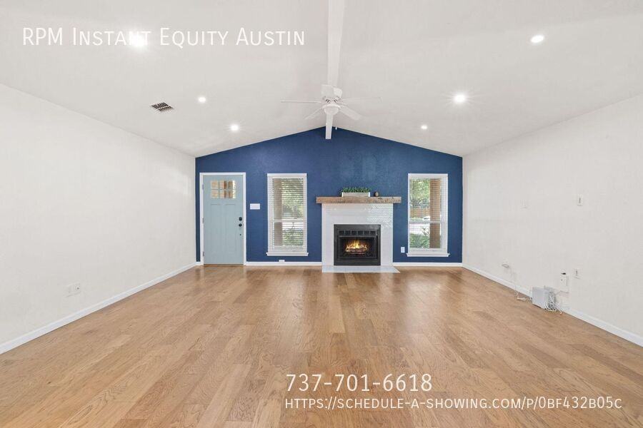 11832 Tobler Trl - Photo 5 of 31