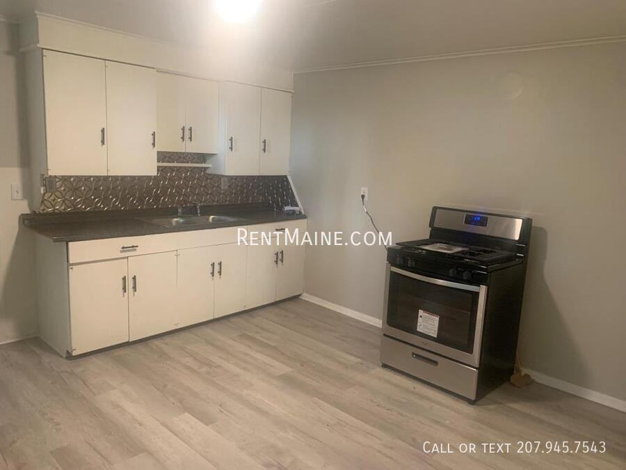 85 Cedar St - Photo 3 of 14