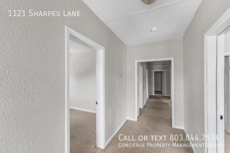 1121 Sharpes Ln - Photo 6 of 17