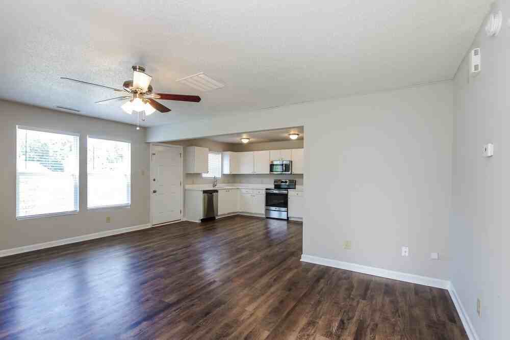 6647 Wicked Oak Ln - Photo 6 of 17
