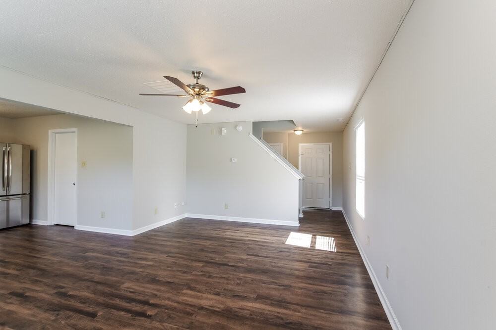 6647 Wicked Oak Ln - Photo 7 of 17