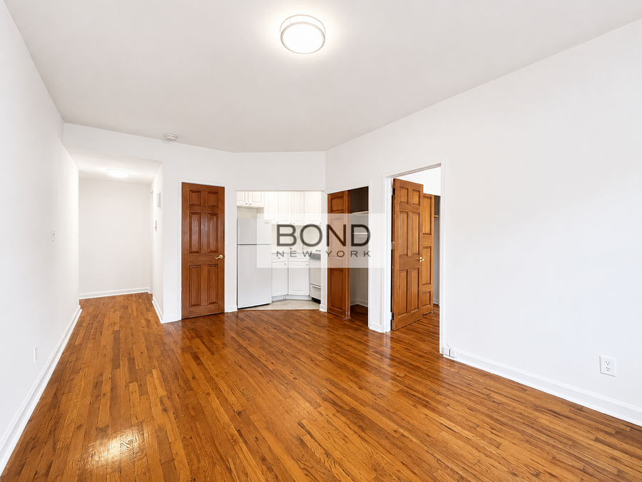 67 W 73rd St #B - Photo 3 of 7