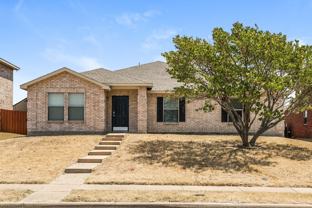 2908 Cottage Ln - Photo 1 of 1