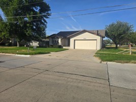 featured image of 603 N Boxelder St
