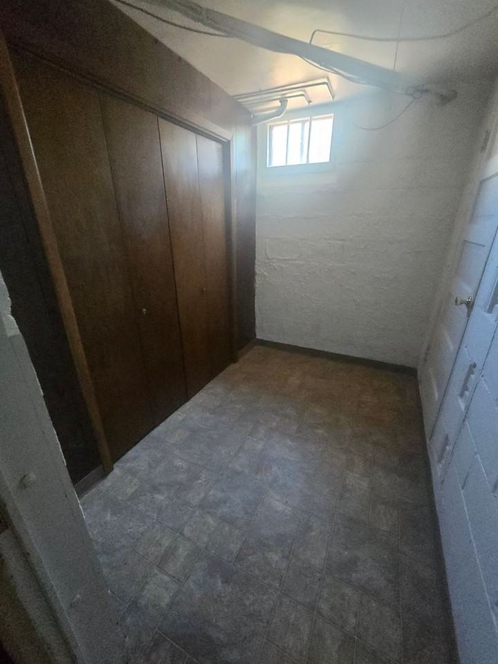 2206 W Norfolk Ave - Photo 4 of 12