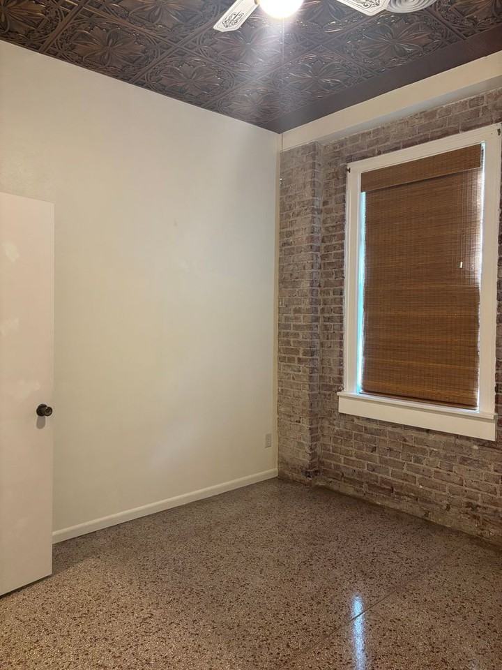 128 S 5th St #MB4 - Photo 5 of 11
