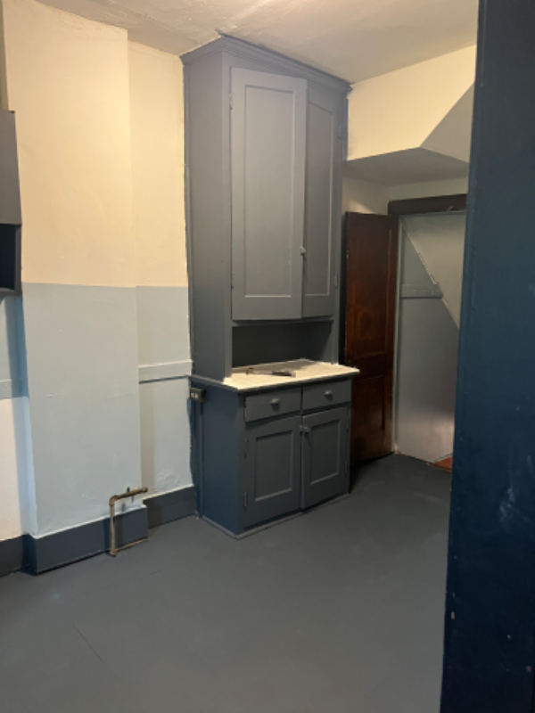 132 Climax St - Photo 4 of 21