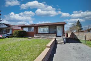 featured image of 2138 Saunderson Dr