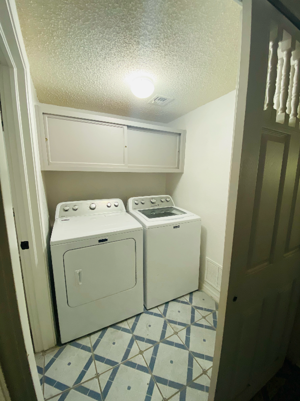 11055 Breeze Ct - Photo 7 of 19