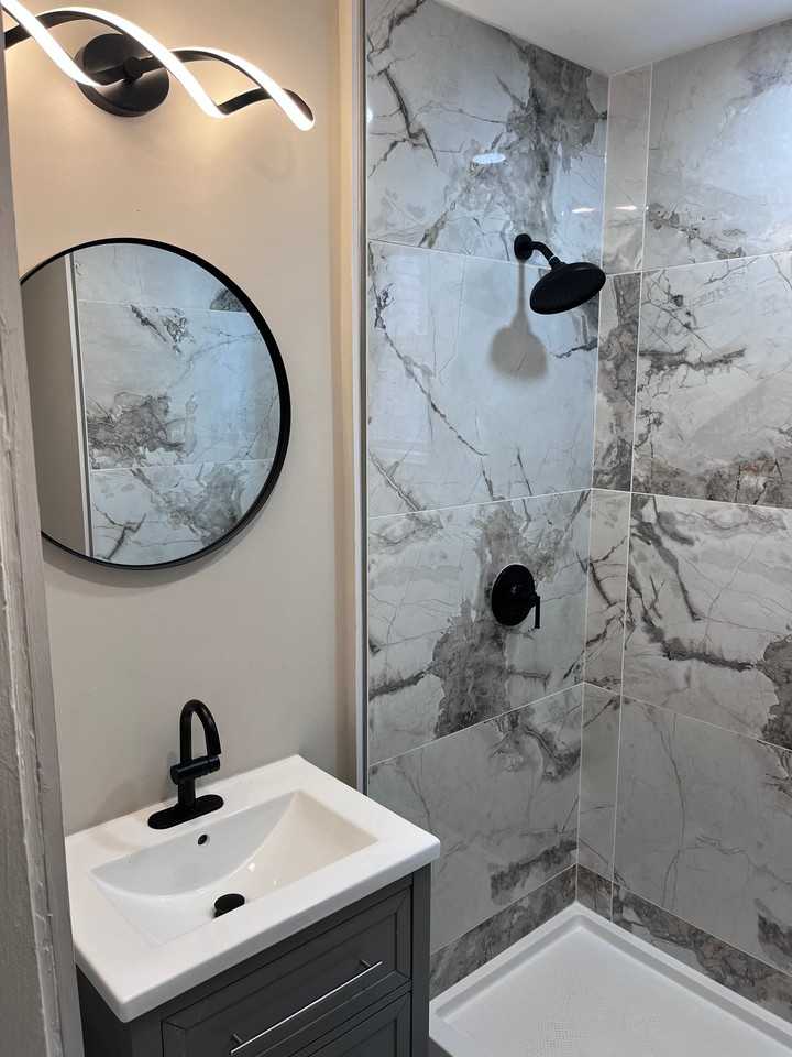 2042 N Fulton Ave - Photo 6 of 8