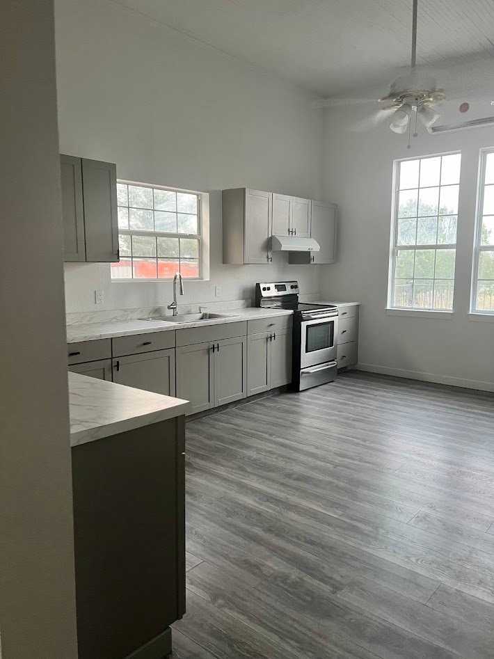 425 Weber Hoese Ln - Photo 5 of 14