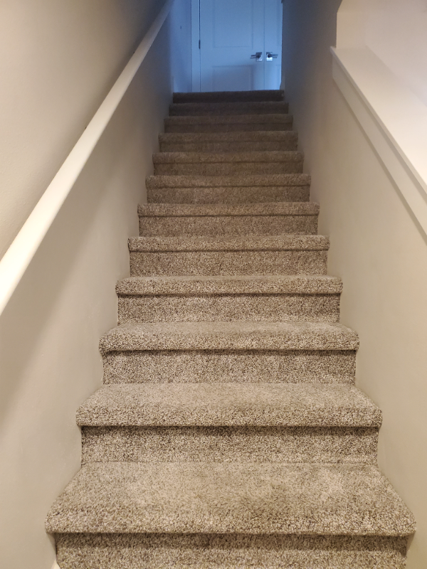 301 River Park Ave #201 - Photo 4 of 11