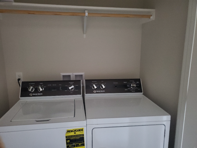 301 River Park Ave #201 - Photo 7 of 11