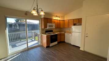 featured image of 807 Rainbow Dr #3