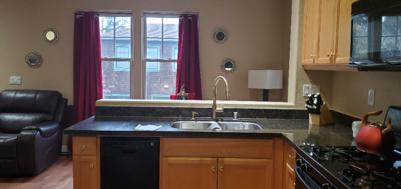 1105 Promenade St - Photo 4 of 8