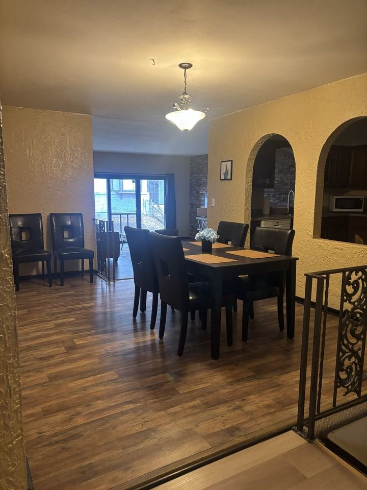 914 Nassau Pkwy - Photo 3 of 14