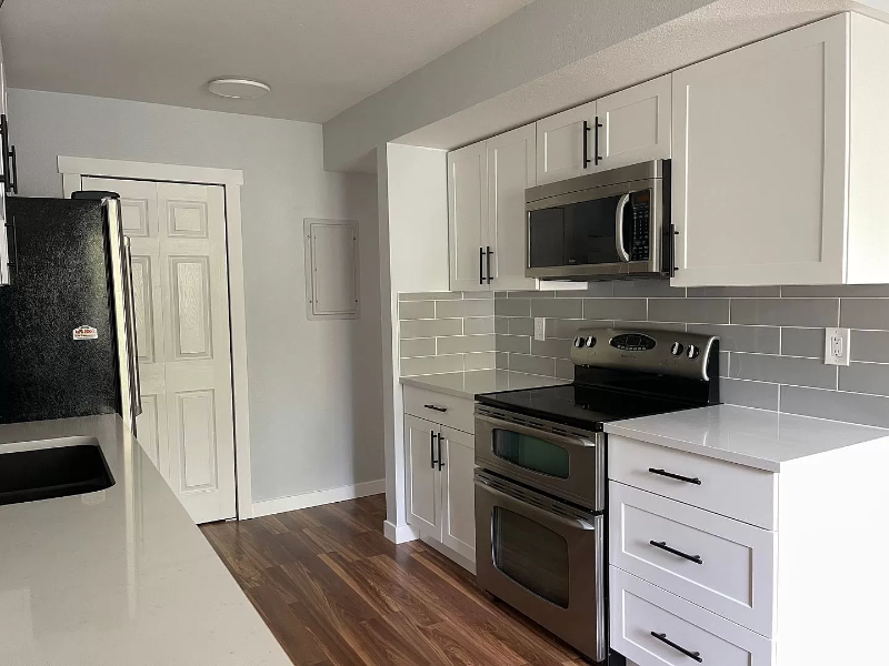 14128 74th Pl Ne #A17 - Photo 2 of 10