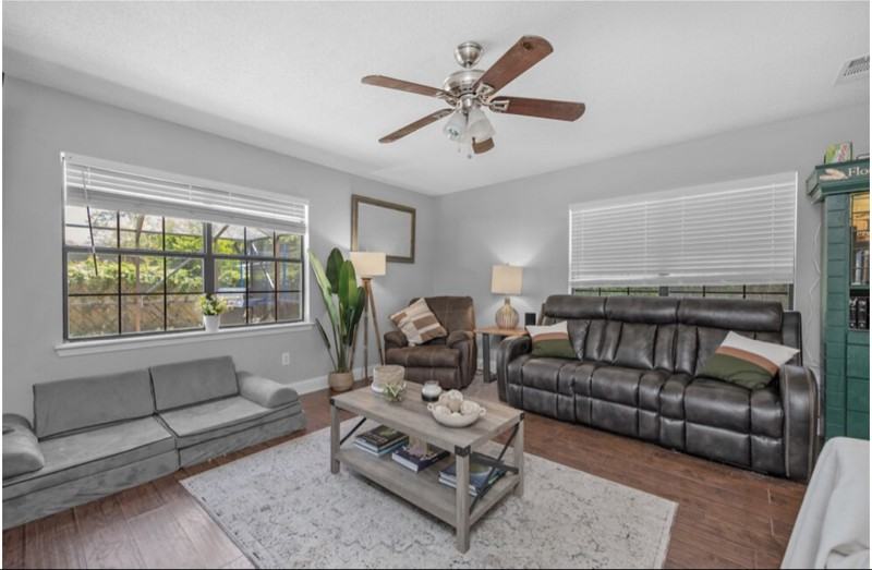 111 Robinwood Dr Nw - Photo 4 of 20