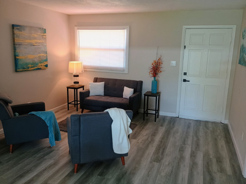 5834 Forest Grove Blvd - Photo 2 of 12