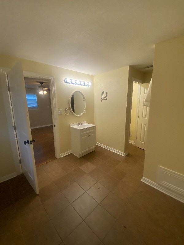 1729 Chip N Dale Dr #5 - Photo 5 of 11