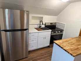 1005 E Holt Ave #UPPER - Photo 1 of 1