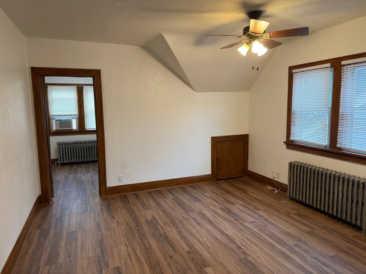 1005 E Holt Ave - Photo 7 of 19