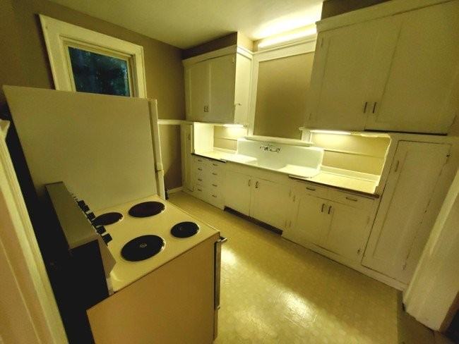 145 E Wallace Ave #1 - Photo 6 of 19