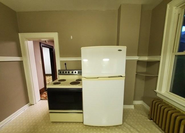 145 E Wallace Ave #1 - Photo 7 of 19
