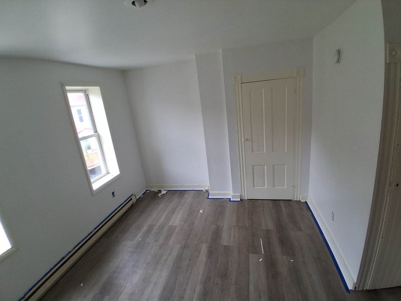 302 Columbia St #4 - Photo 3 of 5