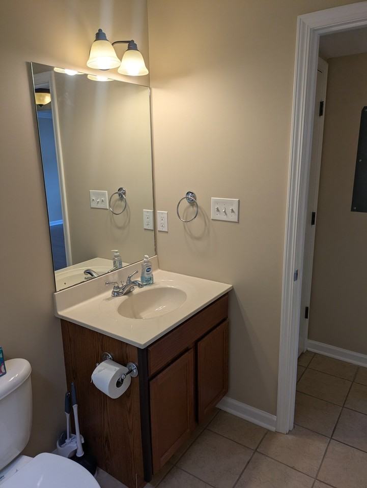 4742 Forest Landing Way - Photo 5 of 18