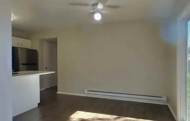 10073 Lincoln Village Drive - Photo 3 of 6