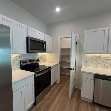 3828 S Bluelake St - Photo 2 of 19