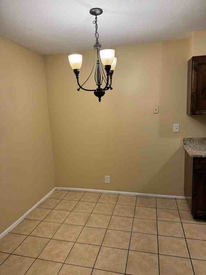 1190 E Waterside Cv #22 - Photo 5 of 13