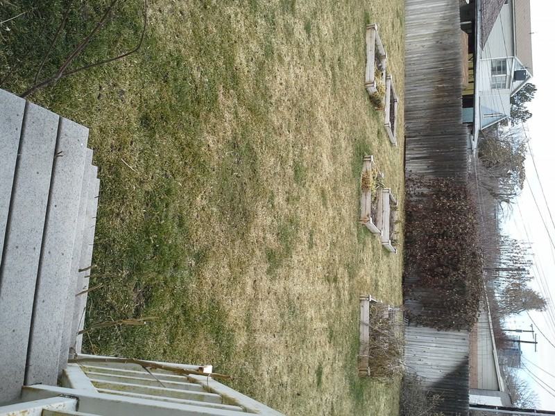 320 S Reeves Ter - Photo 2 of 6