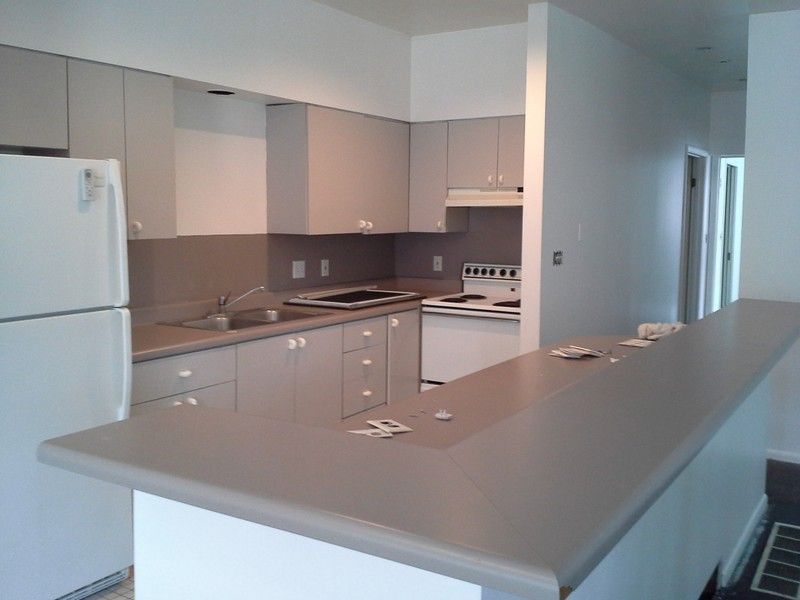 320 S Reeves Ter - Photo 6 of 6