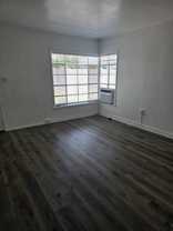 142 E Hanna St - Photo 1 of 1