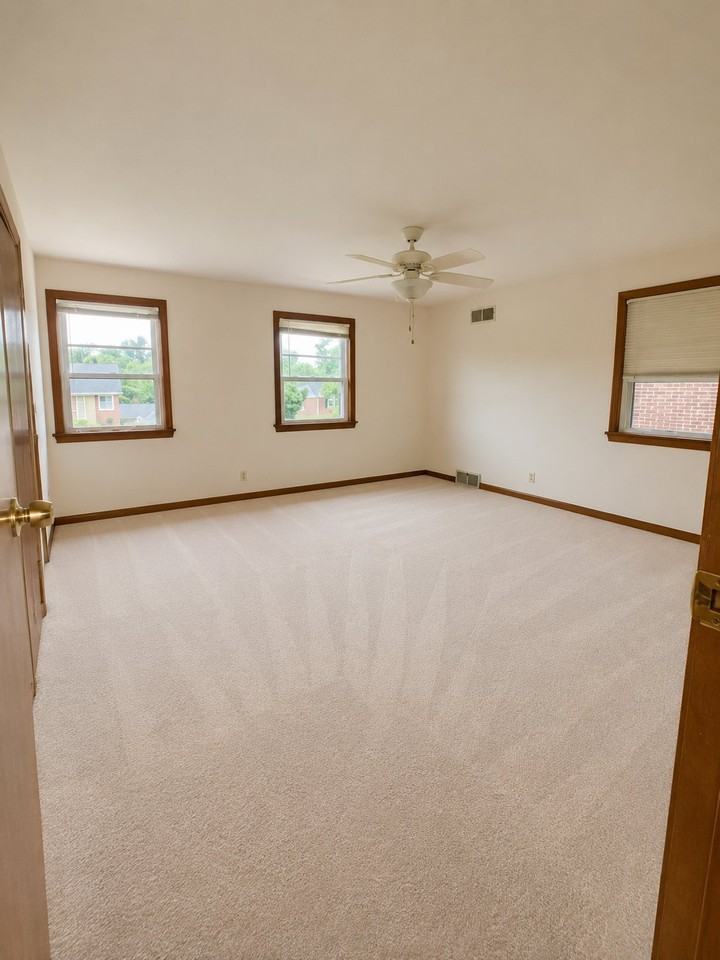 60 Prestwick Dr #60 - Photo 3 of 14