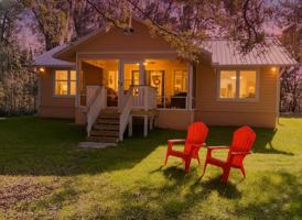 featured image of 1 Mallard Rd