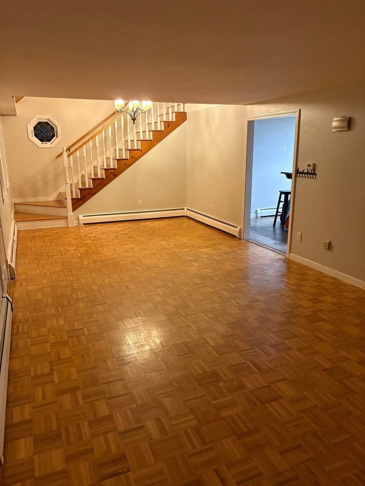 124 High St #1 - Photo 3 of 6