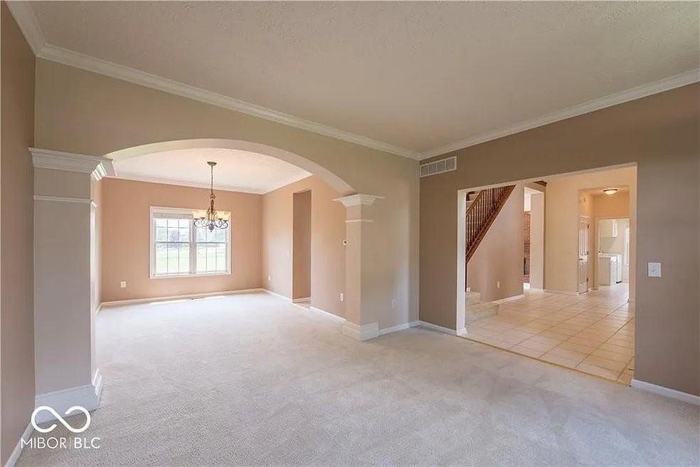 15151 New Haven Dr - Photo 3 of 20