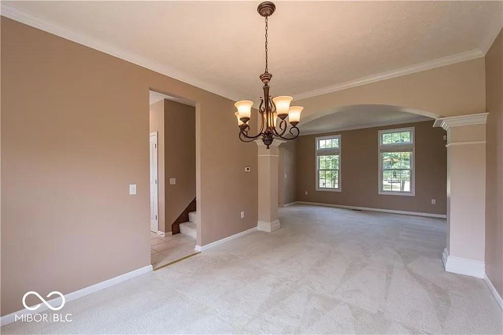 15151 New Haven Dr - Photo 4 of 20