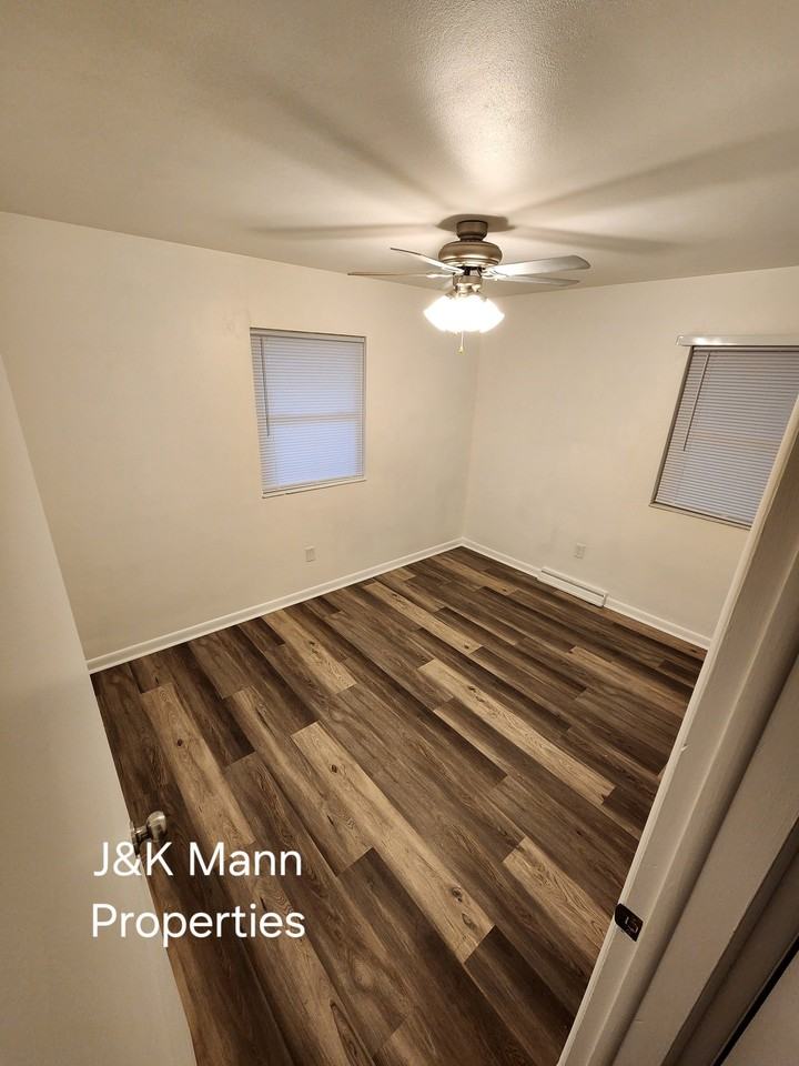 1519 Saint Marys Blvd - Photo 5 of 21