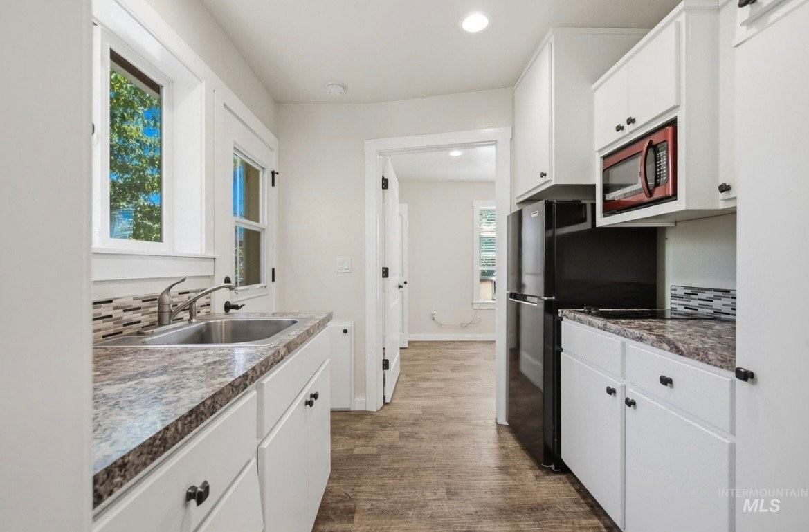 113 Smith Ave #2 - Photo 4 of 16
