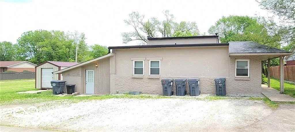 712 Ranike Dr #3 - Photo 2 of 4