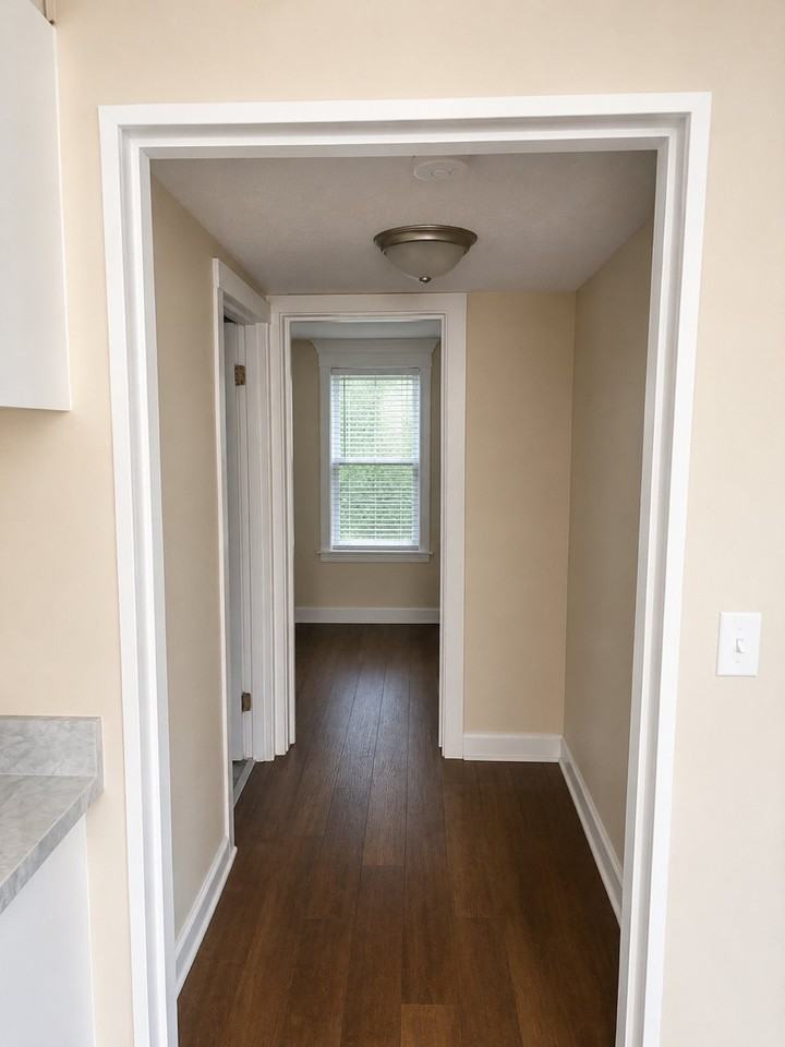 53 Burnside Ave #2R - Photo 6 of 11