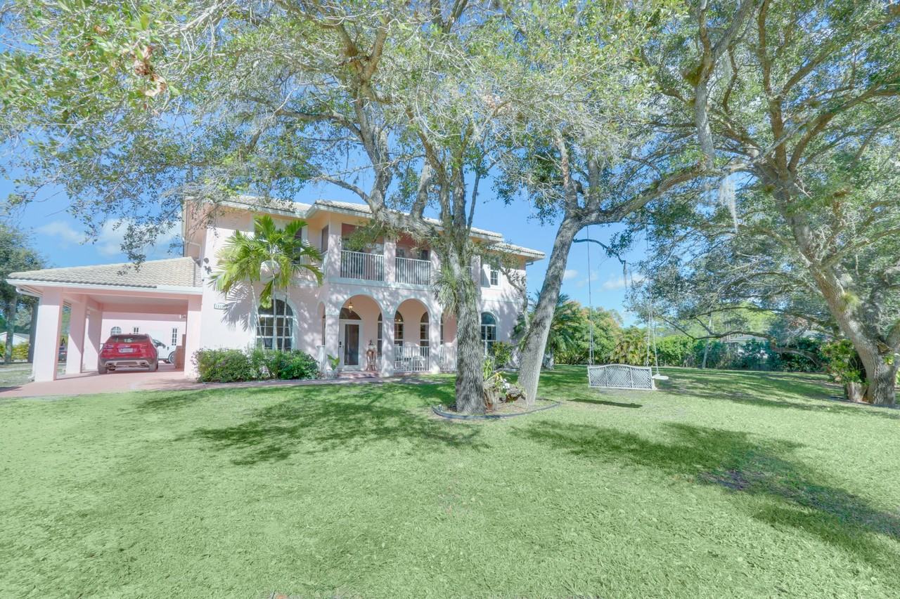 16975 83rd Pl N - Photo 2 of 20