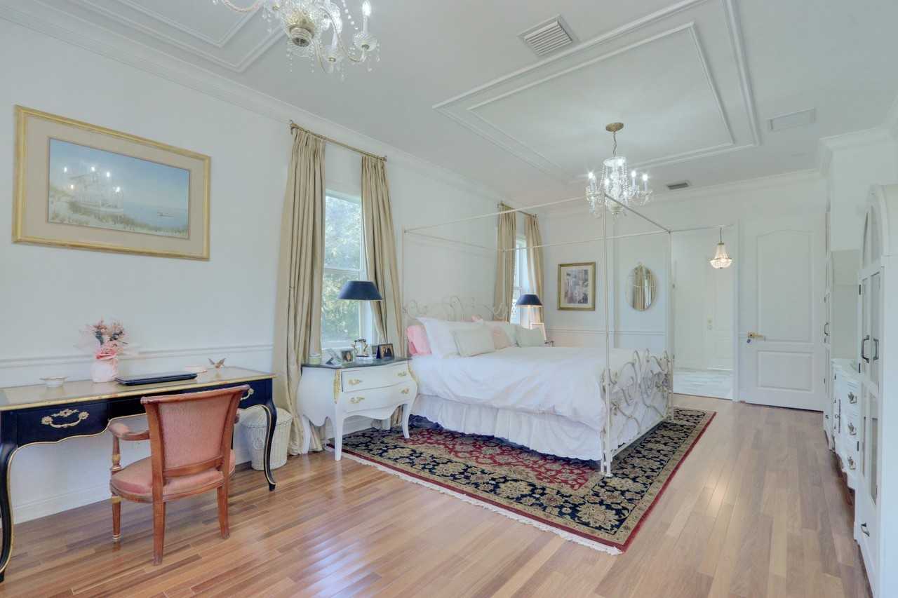 16975 83rd Pl N - Photo 7 of 20